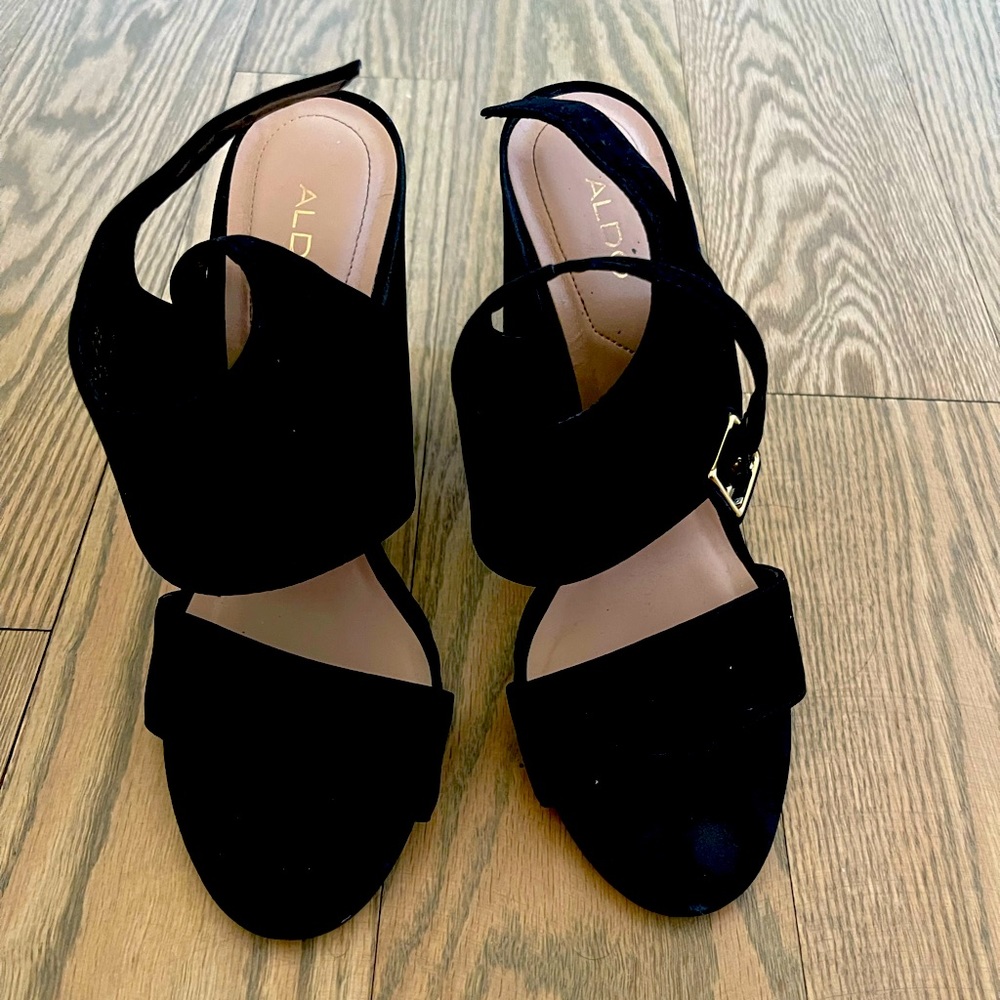 ALDO STRAPPY HEELS